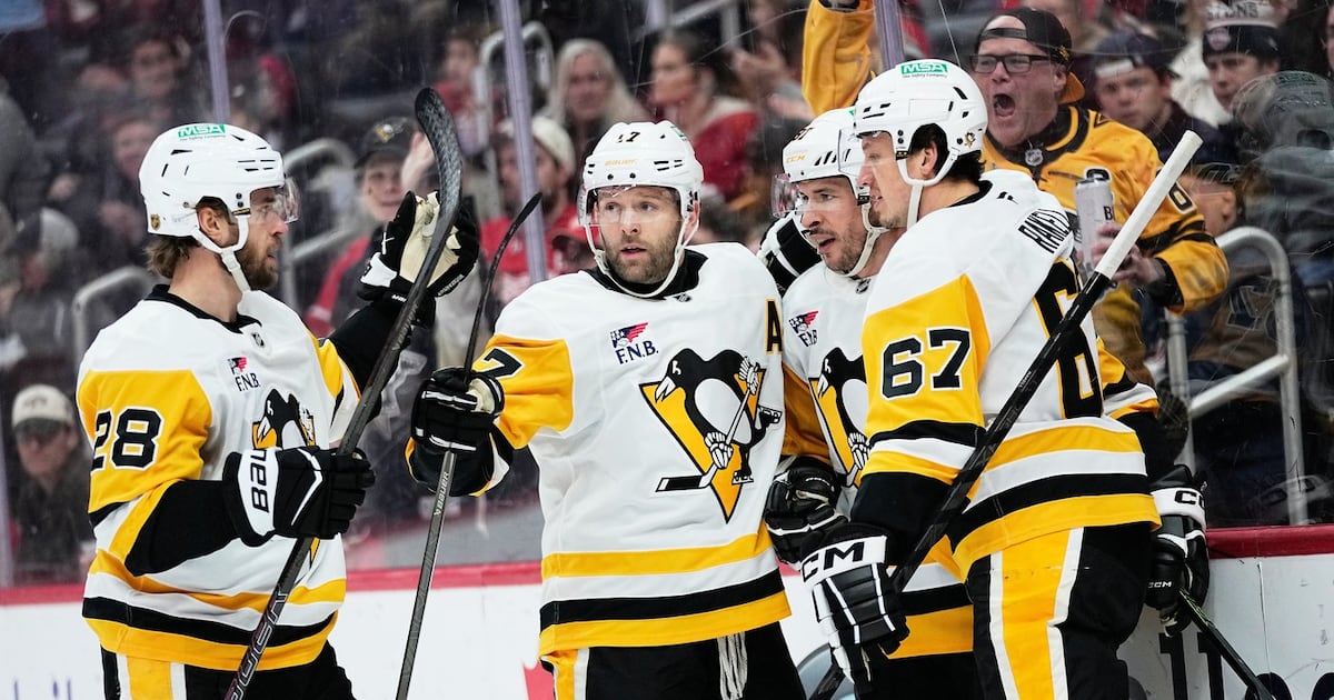 Bryan Rust, Yegor Chinakhov send streaking Pittsburgh Penguins past Detroit Red Wings