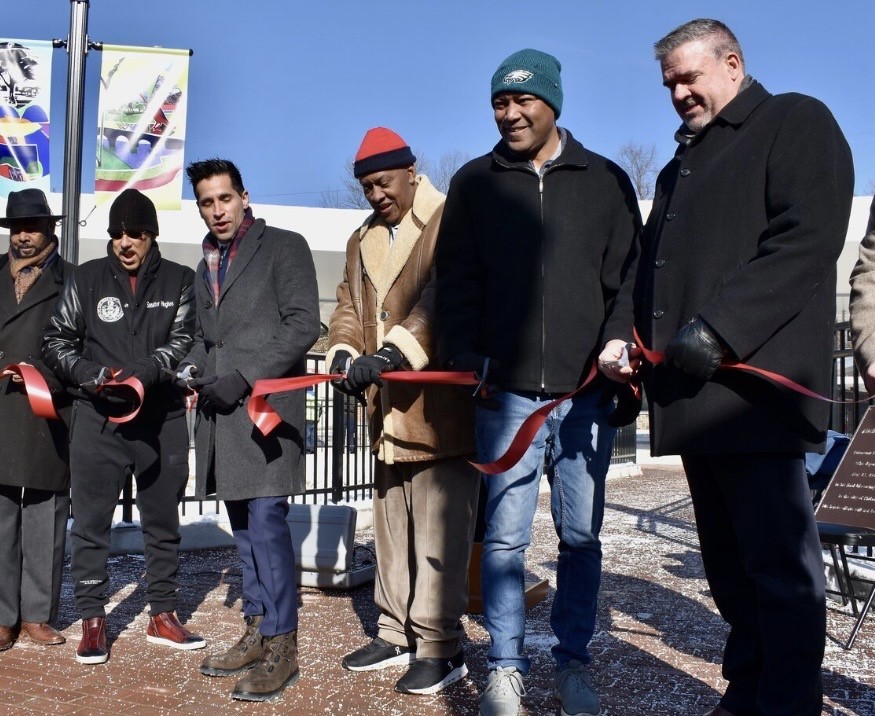 SEPTA GM Scott Sauer and special guests had the honors...