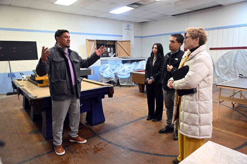 Houlahan tours shuttered Olivet Boys & Girls Club locations