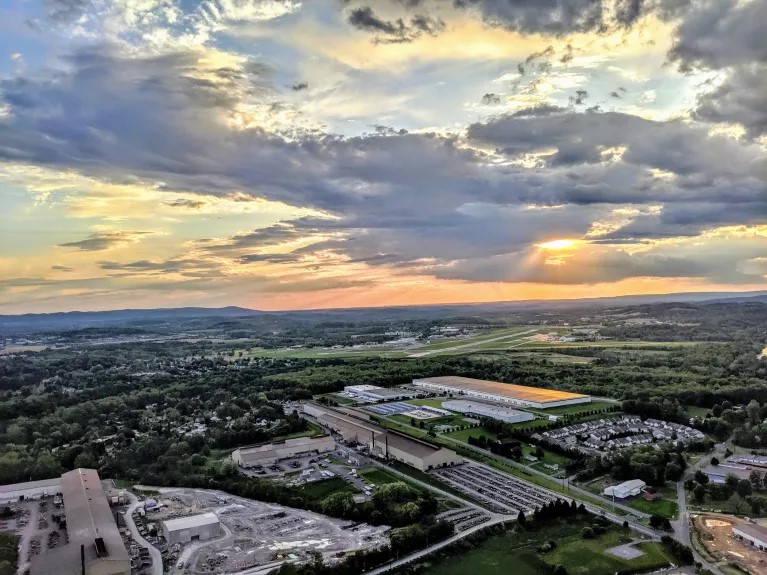 Authority takes step forward in Reading airport hangar project