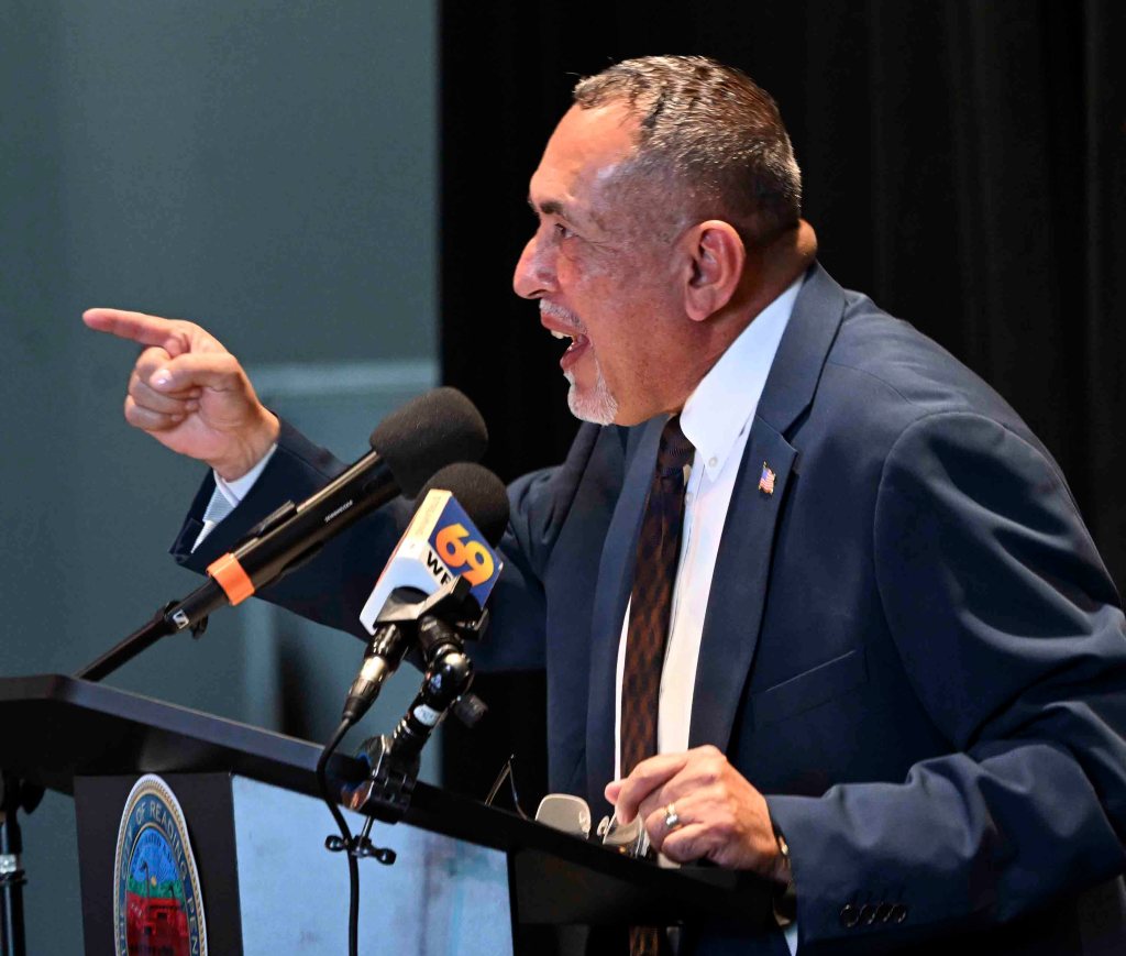 Moran highlights crime reduction, safety gains and development