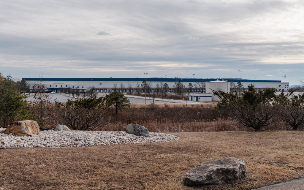 Tremont Twp. warehouse confirmed for ICE processing facility – Scranton Times-Tribune