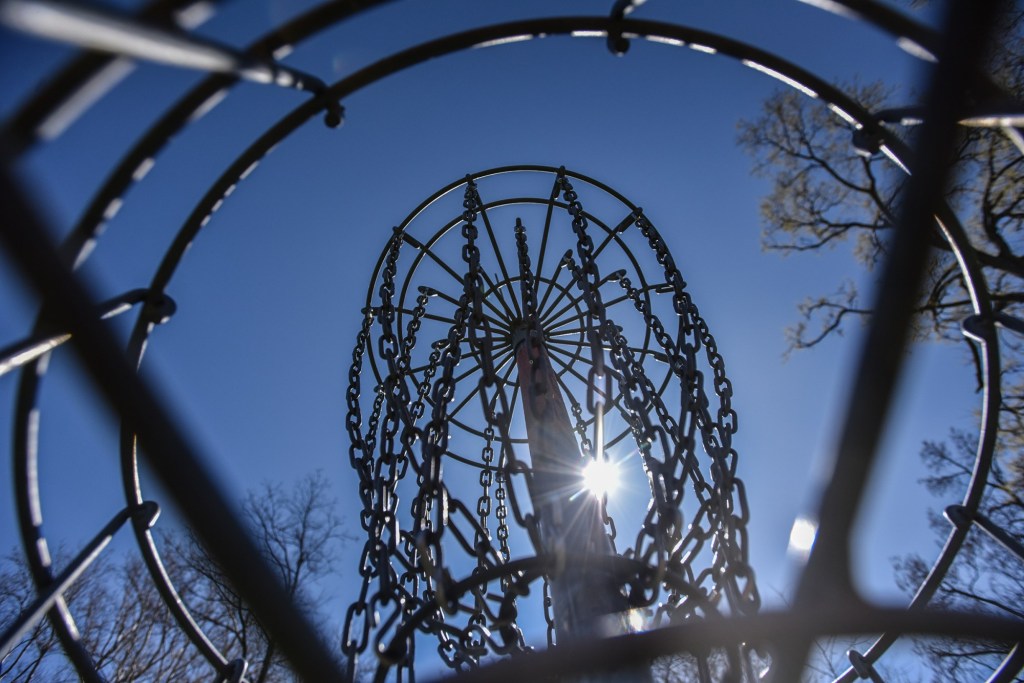 McDade Park disc golf course on track for spring