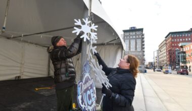 Scranton ice festival kicks off its weekend run