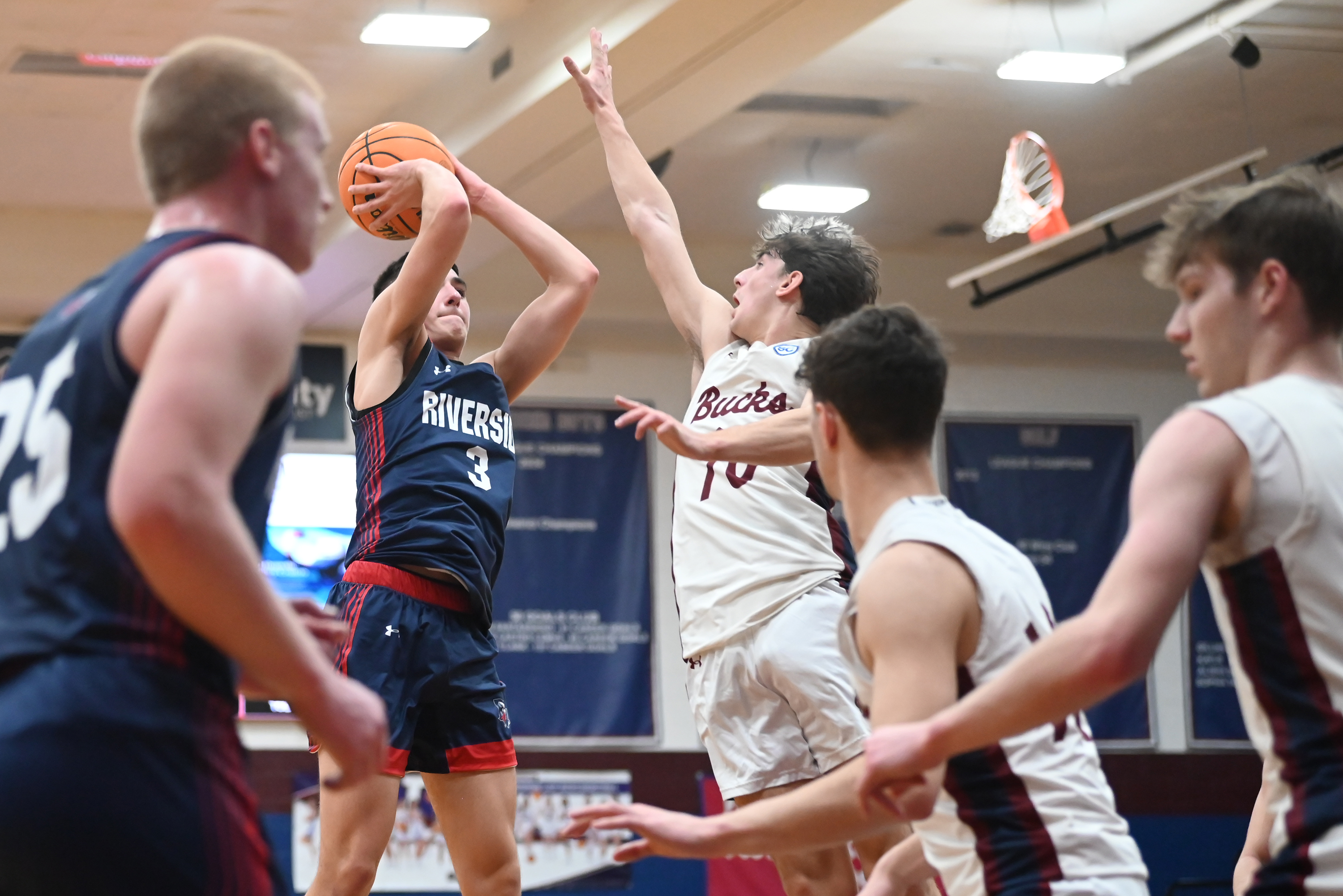 Riverside’s Nico Antoniacci shoots during the game at Dunmore High...