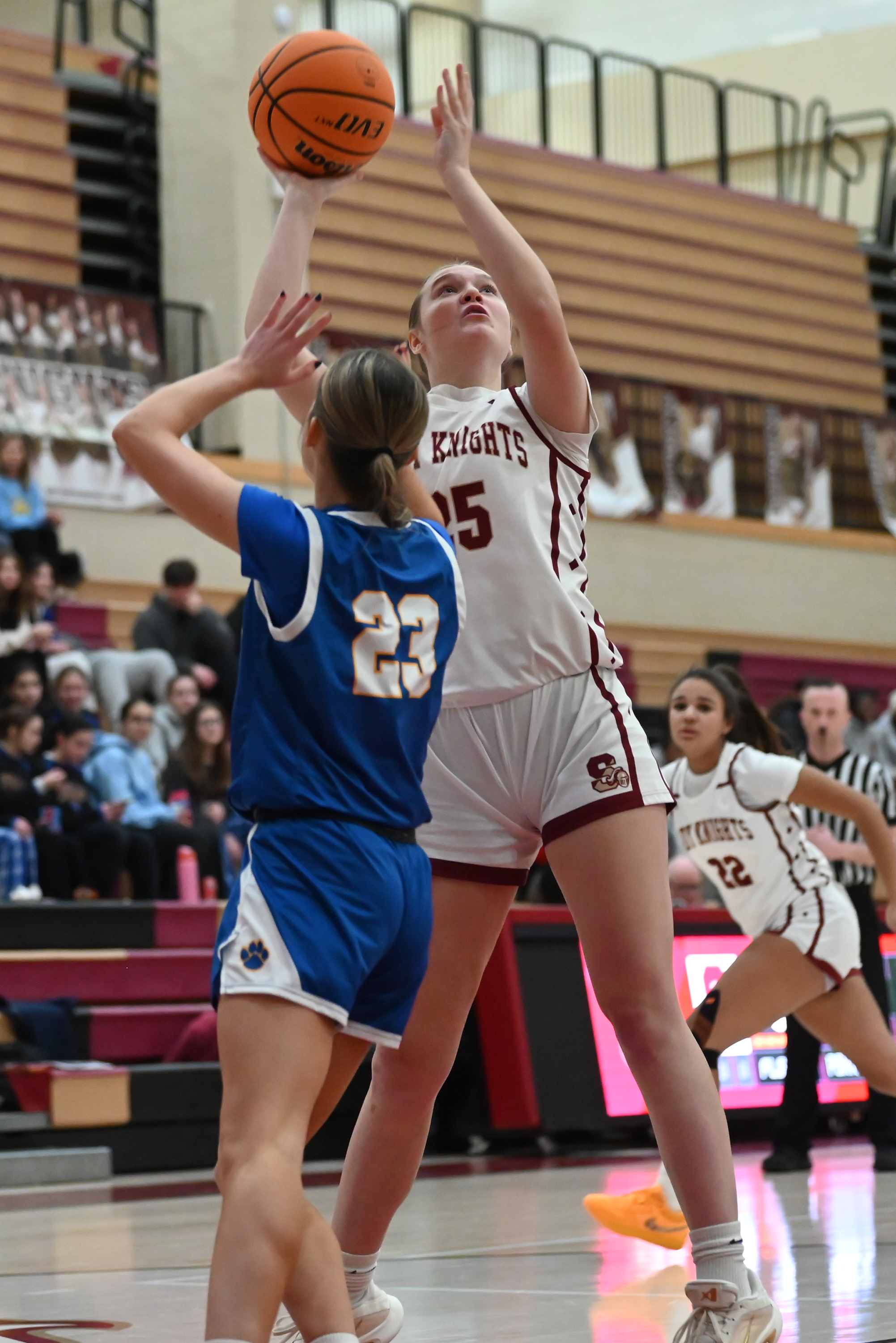 Valley View’s Ashlan Palickar defends Scranton’s Abigail Stalica during the...