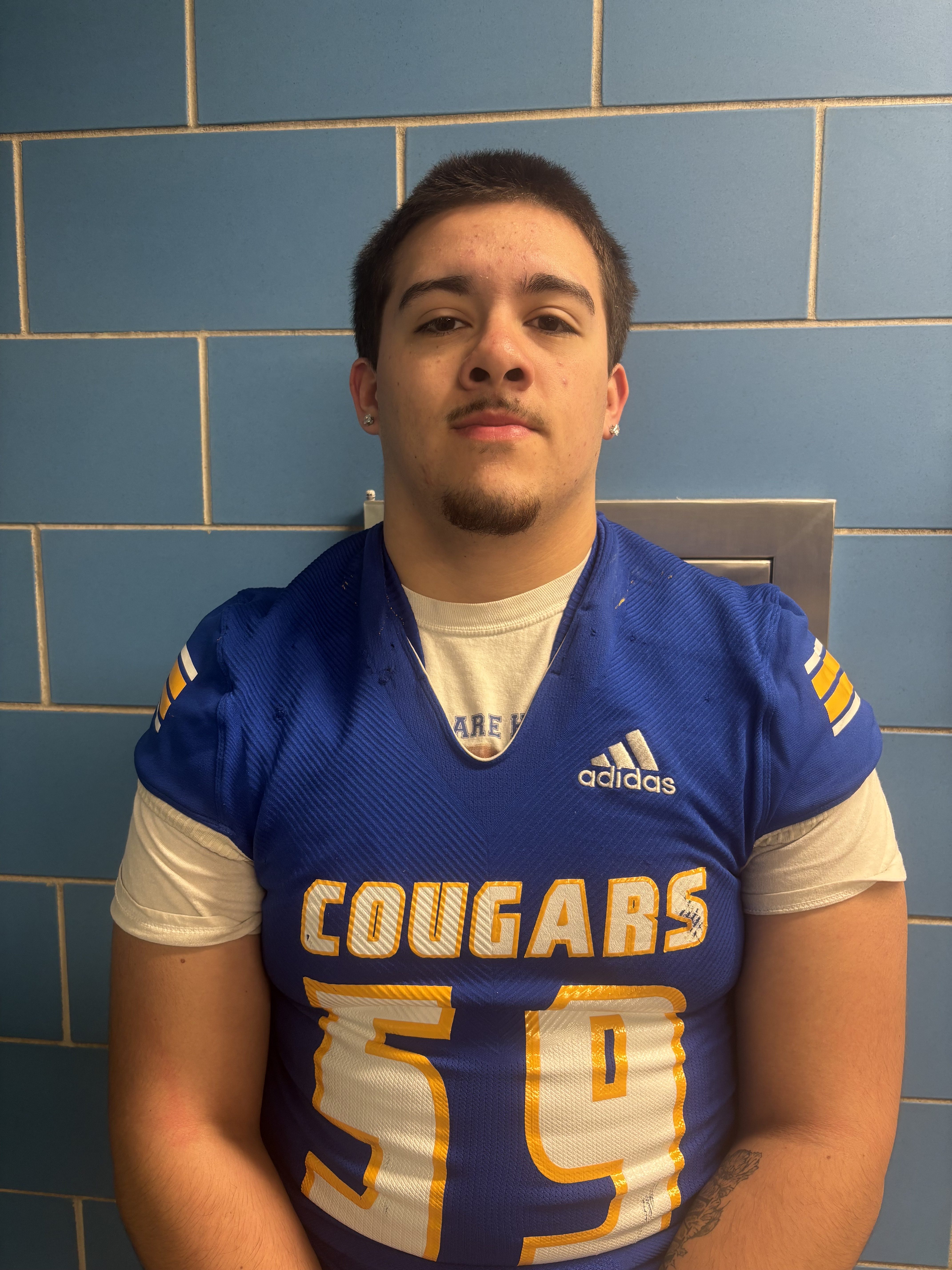 Valley View’s Niiko Hazelton.