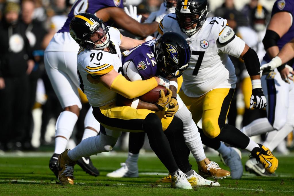 Pittsburgh Steelers LB TJ Watt calls dry-needling mishap a ‘fluke’ and hopes to return vs. Baltimore Ravens – Chicago Tribune
