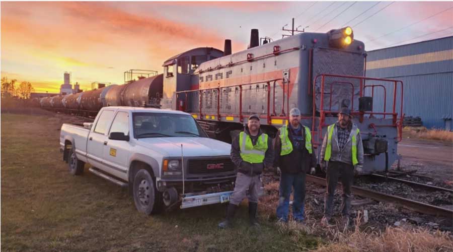 Rail News - Resourceful Rail restores service to West Erie Short Line. For Railroad Career Professionals