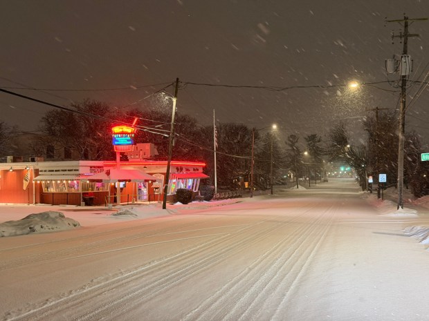 Snow falls early Sunday, Jan. 25, 2026, on Linden Street in Bethlehem as a major snowstorm moved into the area. (Rich Rolen/Special to The Morning Call)