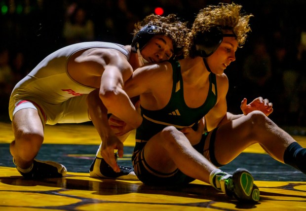 Emmaus' Jackson Max wrestles Parkland's Matt Velez in the 139-pound weight class Thursday, Jan. 22, 2026, at Emmaus High School. (April Gamiz/The Morning Call)
