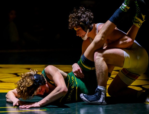 Emmaus' Jackson Max wrestles Parkland's Matt Velez in the 139-pound weight class Thursday, Jan. 22, 2026, at Emmaus High School. (April Gamiz/The Morning Call)