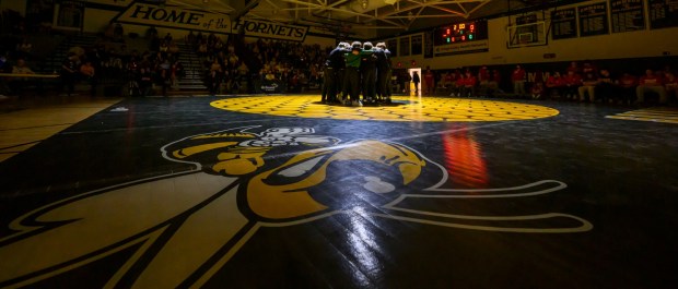 Emmaus warms up against Parkland on Thursday, Jan. 22, 2026, at Emmaus High School. (April Gamiz/The Morning Call)