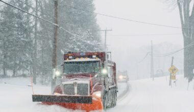 Heavy snows causes school closures across Lehigh Valley