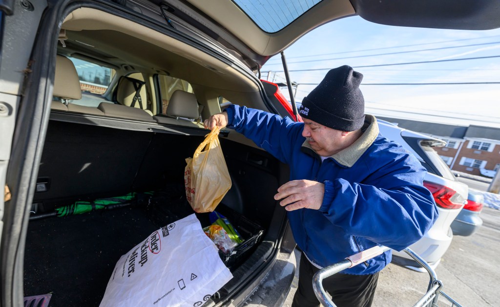 Lehigh Valley readies for snow by stocking up on groceries, rock salt