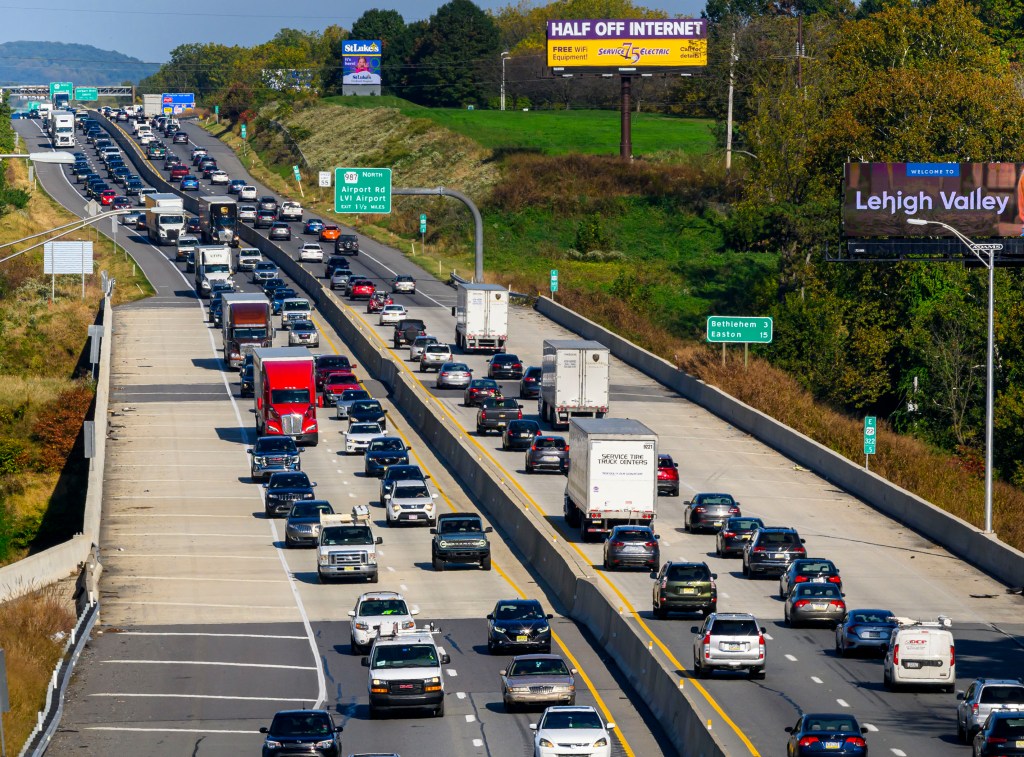 When will Route 22 widening project in Lehigh Valley begin?