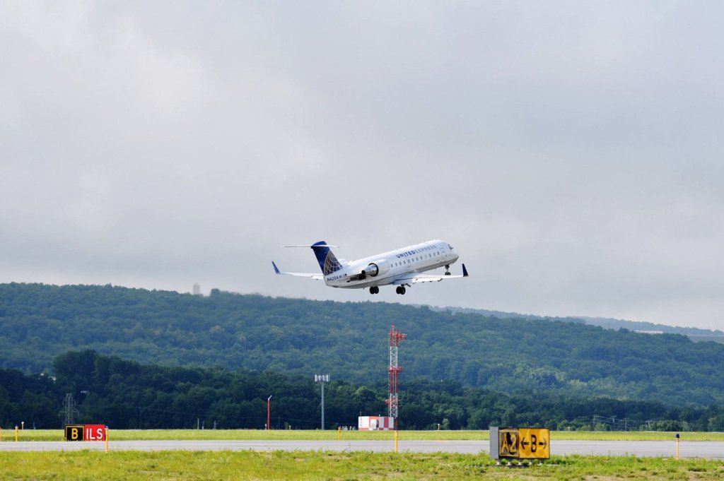 Luzerne County Council to vote on a new airport partnership agreement with Lackawanna County