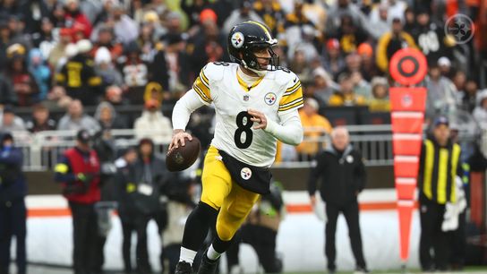 Steelers Quarterback Aaron Rodgers