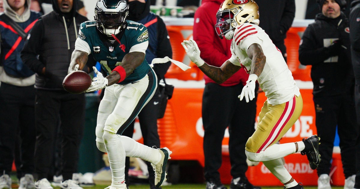 A.J. Brown, Nick Sirianni have heated exchange during Philadelphia Eagles-San Francisco 49ers game