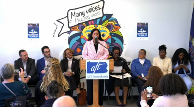 State, National Leaders Tour Allentown Dual Immersion School, Highlight ASD Paraprofessional Program