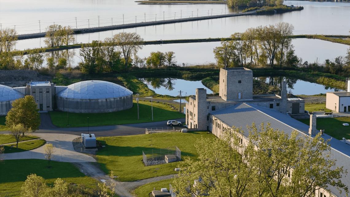 Sandusky crews battle heavy ice blocking intake pipes at water plant
