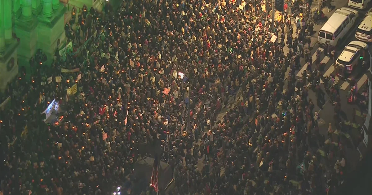 Vigil for woman fatally shot by ICE agent in Minneapolis grows at City Hall in Philadelphia