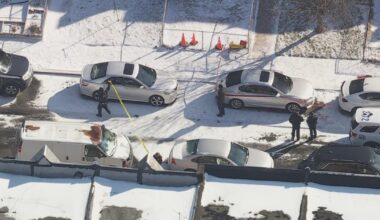 2 dead in triple shooting in Northeast Philadelphia, police say