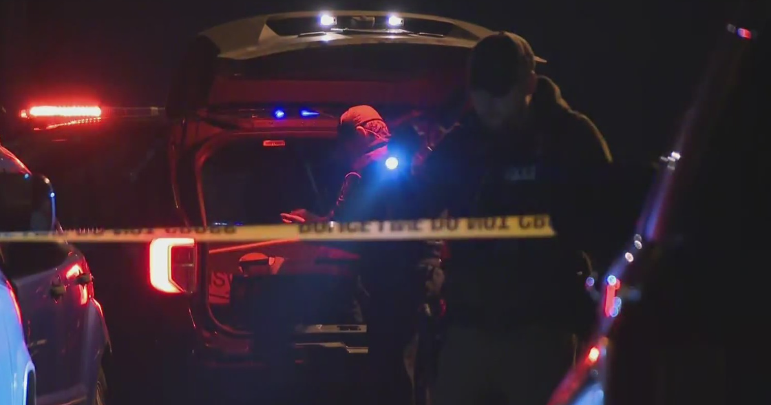 3 injured in shootout in Arnold, officials say