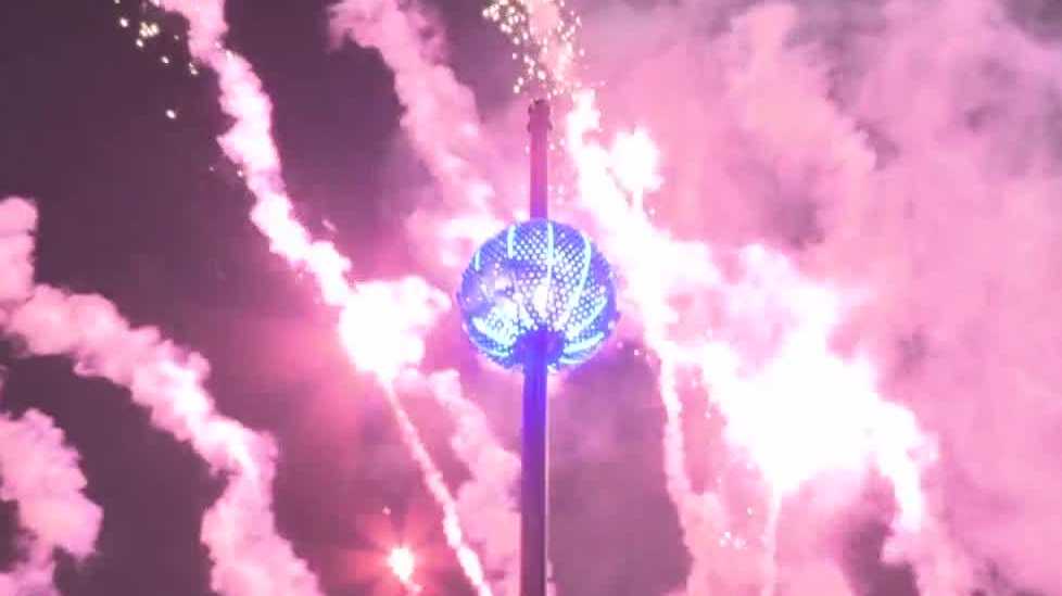 Pittsburgh rings in 2026 with snowy First Night celebration