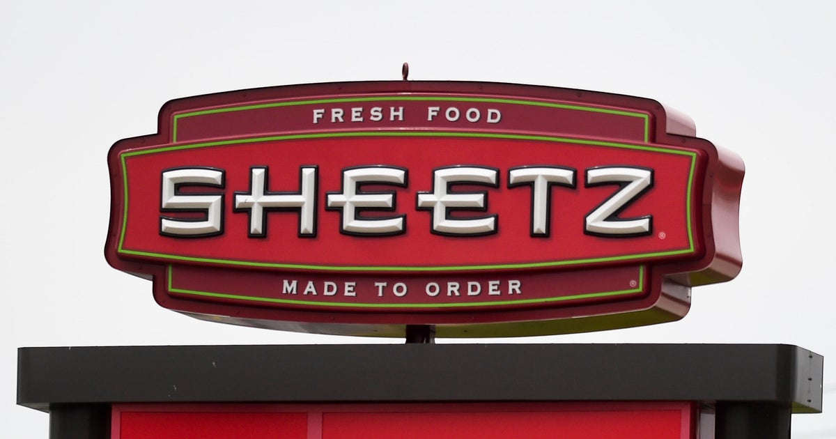 The first Sheetz in Philadelphia area to open across street from a Wawa