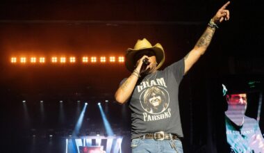 Jason Aldean to headline "The Night Before" show at Rivers Casino before the NFL Draft