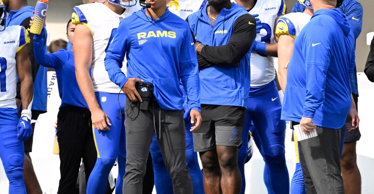 Pittsburgh Steelers submit first head coach interview request