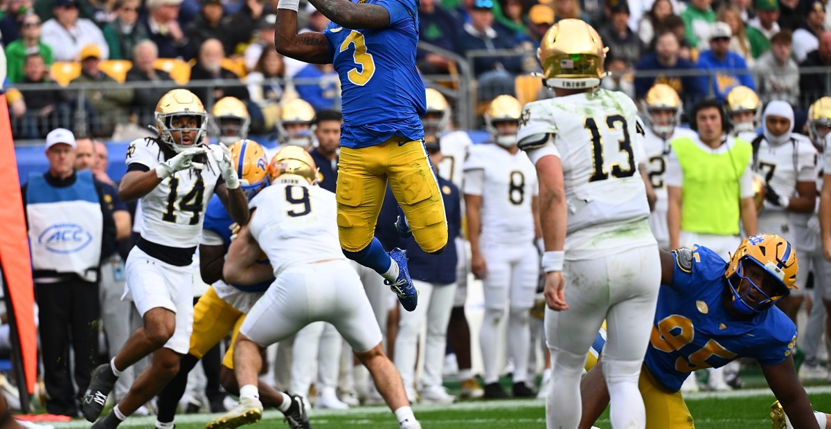 Texas lands Pittsburgh transfer linebacker Rasheem Biles