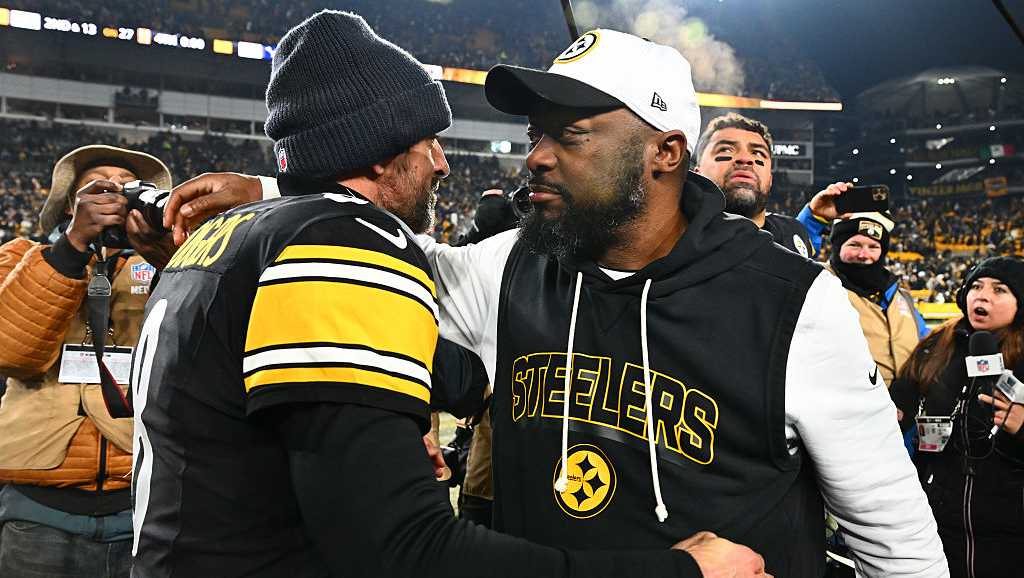 Pittsburgh Steelers fans react after AFC North title win Sunday