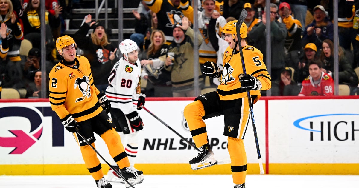 Penguins rout Blackhawks 6-2 for 5th consecutive win