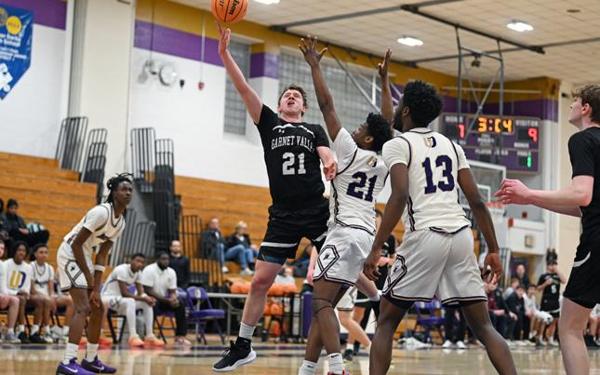 Garnet Valley boys beat Upper Darby to keep pace in playoff race