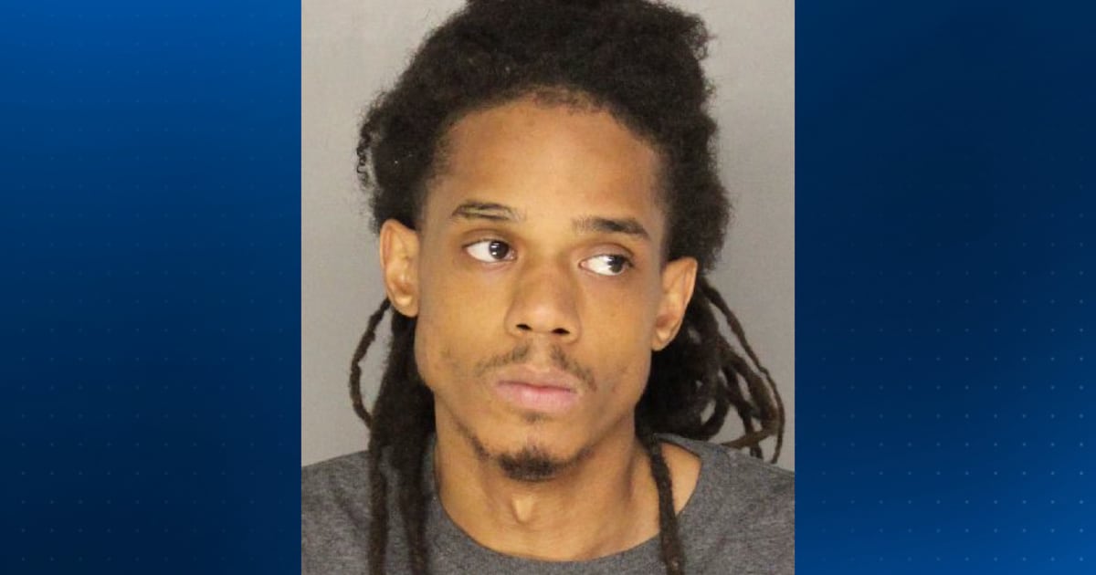 Pittsburgh man with multiple warrants arrested while working construction job, police say – WPXI