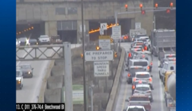Crash temporarily shuts down outbound Squirrel Hill Tunnel – WPXI