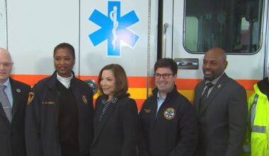 UPMC donates $10M to Pittsburgh to purchase new ambulances, will free up funds for new DPW vehicles – WPXI