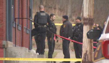 Child rushed to hospital after being shot in head while playing with gun in Pittsburgh home – WPXI