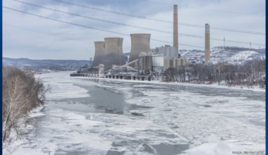Deep freeze limits commercial traffic on Pittsburgh’s rivers as ice jams disrupt supply chain – WPXI