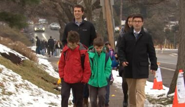 Corey O’Connor started his first day as Pittsburgh mayor walking with parents, kids to school – WPXI