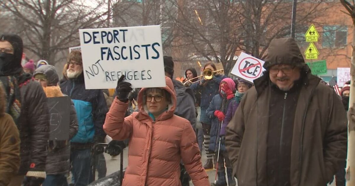 Western Pennsylvania protesters join nationwide movement against ICE after agent shoots, kills woman – WPXI
