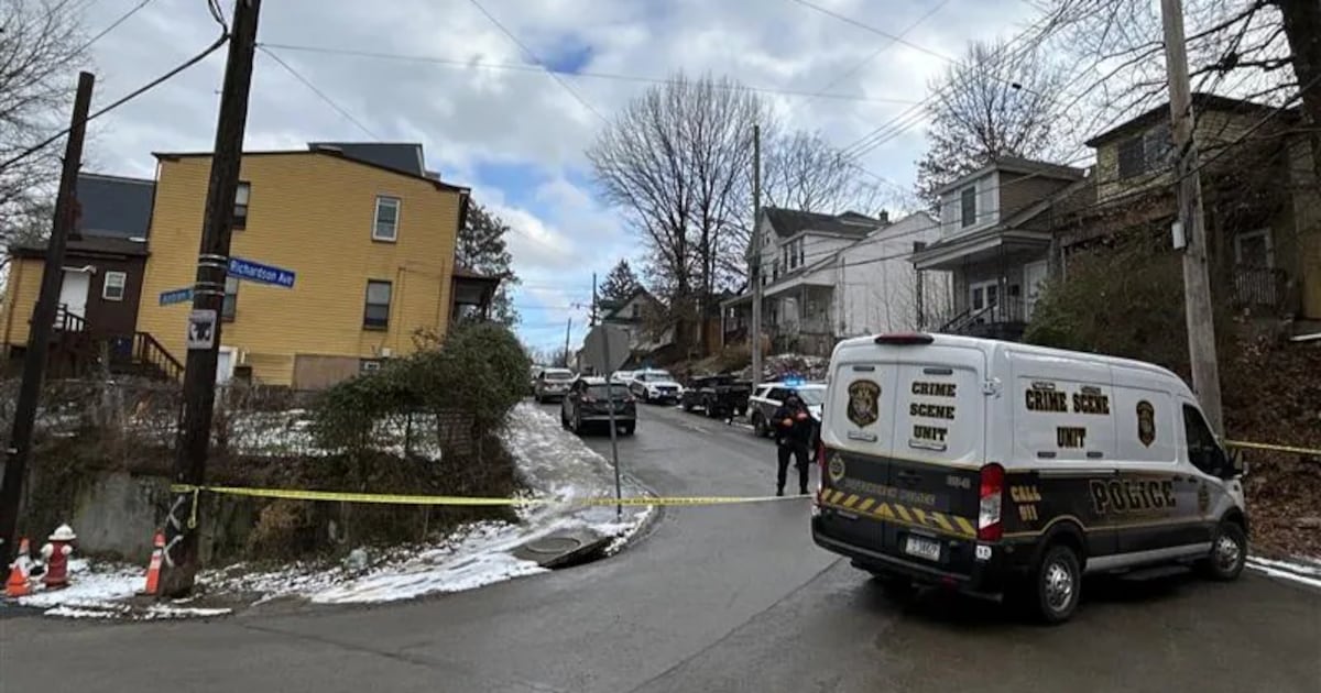 Woman shot, another stabbed following ‘altercation’ in Pittsburgh, police say – WPXI