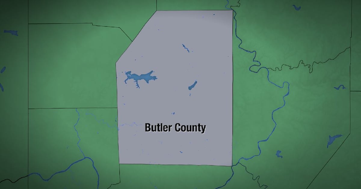 Pennsylvania State Police looking for man involved in chase in Butler County