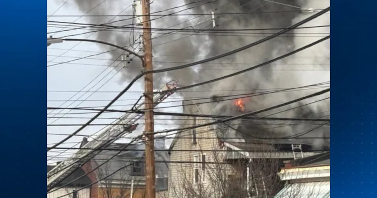 7 people, including 2 children, displaced after 4-alarm fire in Pittsburgh – WPXI