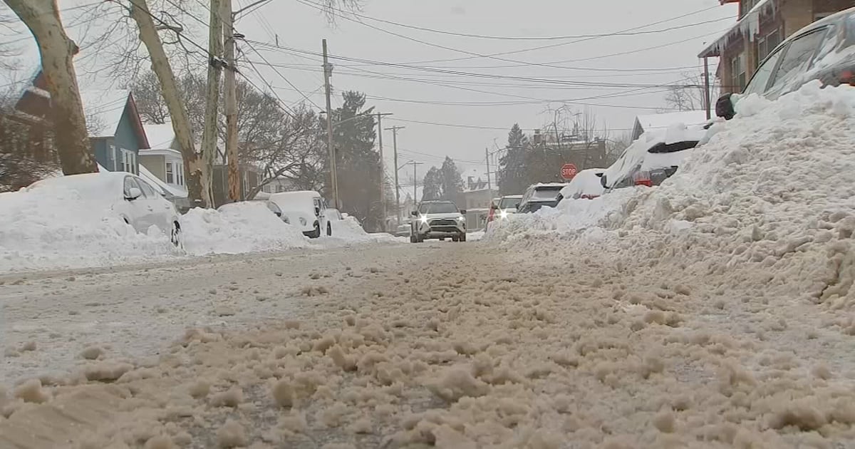 Pittsburgh crews moving tons of snow to Department of Public Works lots as dig out continues