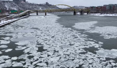 Snow and sub-zero temperatures are in the Pittsburgh area's forecast this weekend. Here's the latest timing.