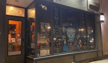 Hemingway's Cafe in Oakland closing after more than four decades