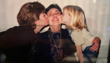 Cherished family photos stolen in Olde Kensington: Community urged to help